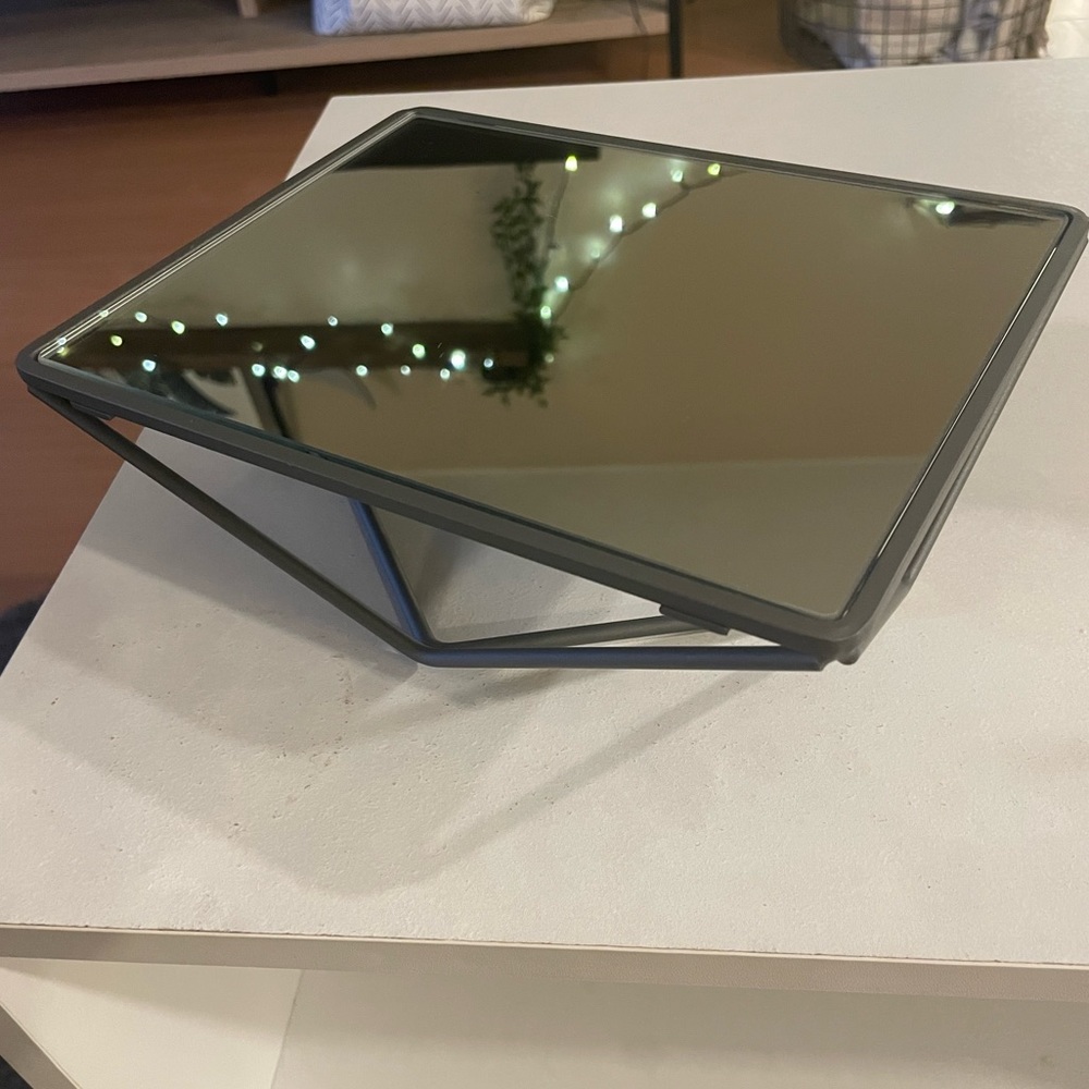 Mirror Accessories Tray Stand